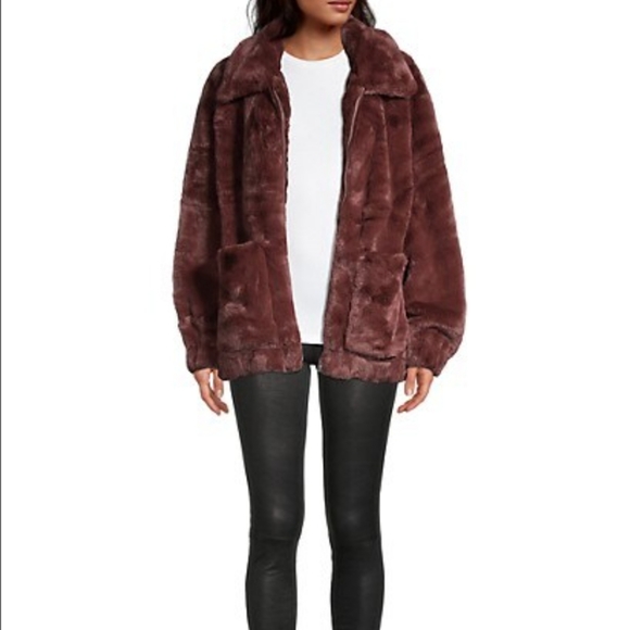 Ugg faux fur jacket in XS - Picture 1 of 3